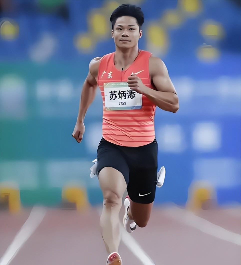 海港压哨绝杀苏炳添，全场沸腾！经典一战再现传奇